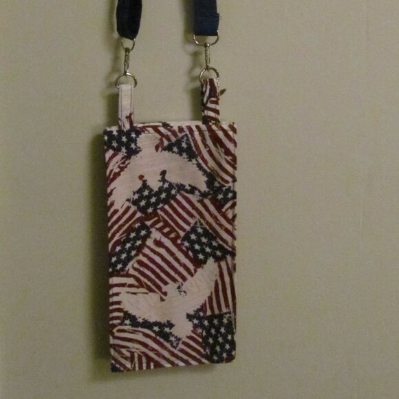 Cell Phone Crossbody Bag 46124 - Picture 3 of 4